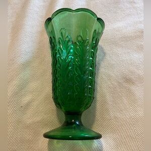 Vintage Emerald Green E.D Brody Co. M5200 Vase Made In USA
